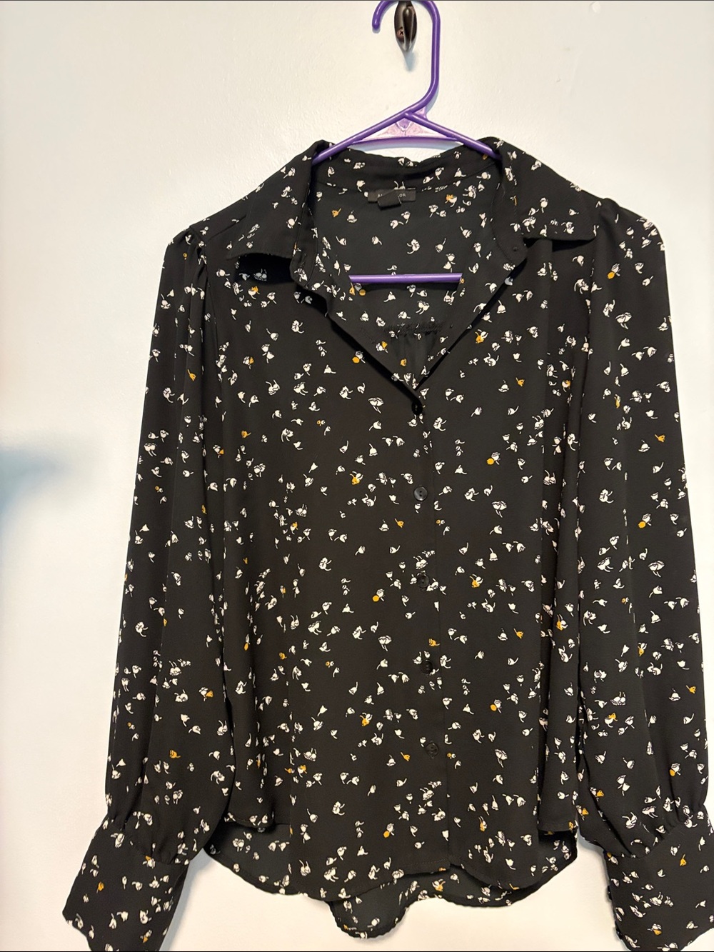 Ann Taylor Black Button-Down Shirt with White & Mustard Floral Sprigs